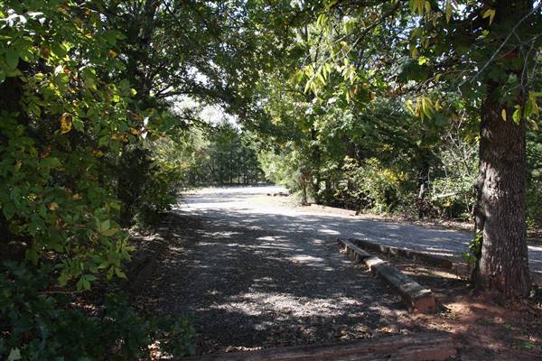 Camp DaKaNi (10/20/2017 - Credits: Christa Whetstone (intern))