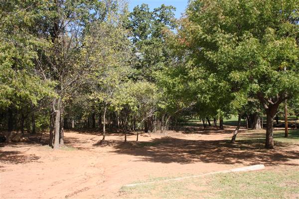 Camp DaKaNi (10/20/2017 - Credits: Christa Whetstone (intern))