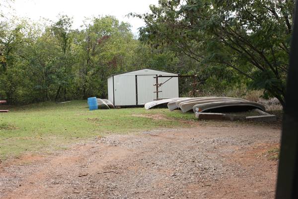 Camp DaKaNi (10/20/2017 - Credits: Christa Whetstone (intern))