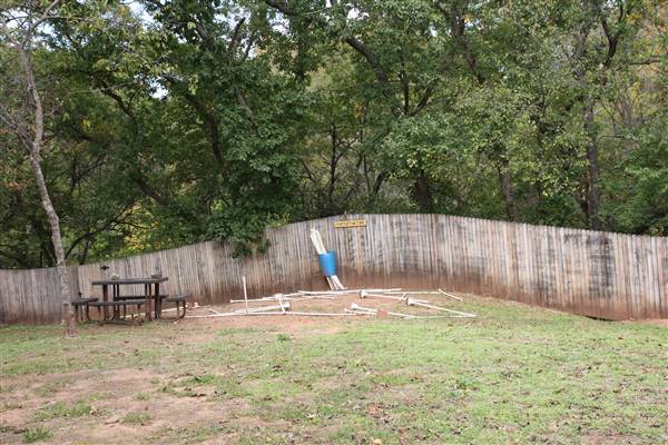 Camp DaKaNi (10/20/2017 - Credits: Christa Whetstone (intern))