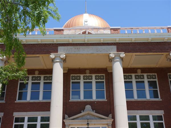 Lawton City Hall (Old High School) (4/24/2018 - Credits: Yousef Kazemi)