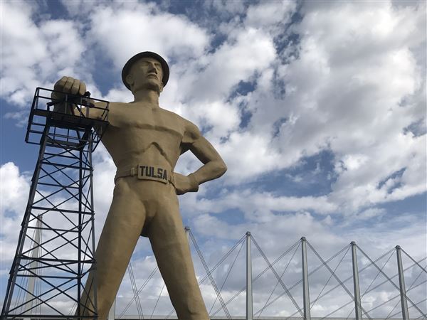 Golden Driller (2/27/2018 - Credits: Yousef Kazemi)