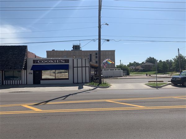 Cookie's On Western (8/17/2020 - Credits: Yousef Kazemi)