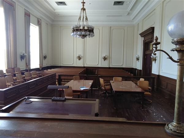 Guthrie Post Office - Federal Bankruptcy Courtroom (9/18/2029 - Credits: Guthrie Chamber of Commerce)