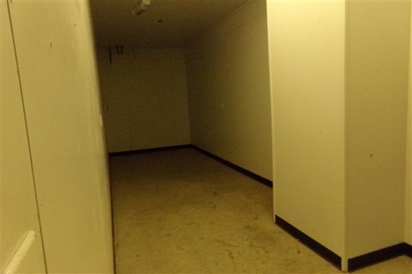 Industrial Park Building (4/4/2022)