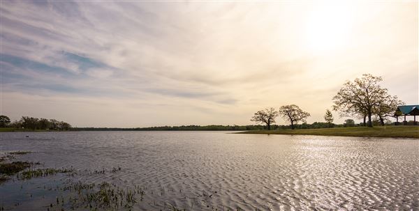 Claremore Lake Park (5/1/2023 - Credits: submitted by: Joe  Kays)