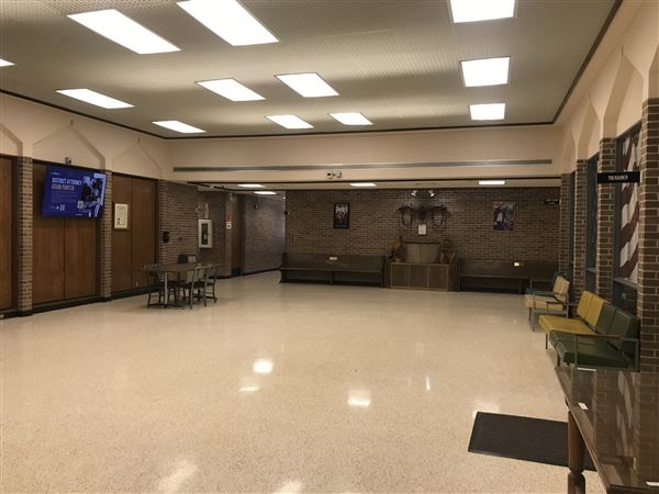 Lincoln County Courthouse (10/22/2024 - Credits: submitted by: Chassary Goodmon)