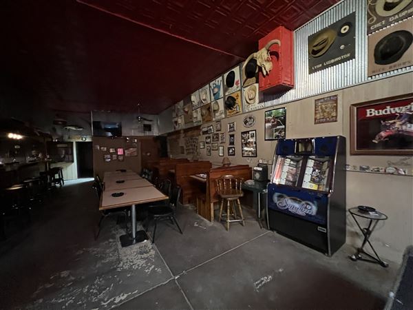 Cimarron Saloon (8/25/2023 - Credits: Yousef Kazemi / OF+MO)