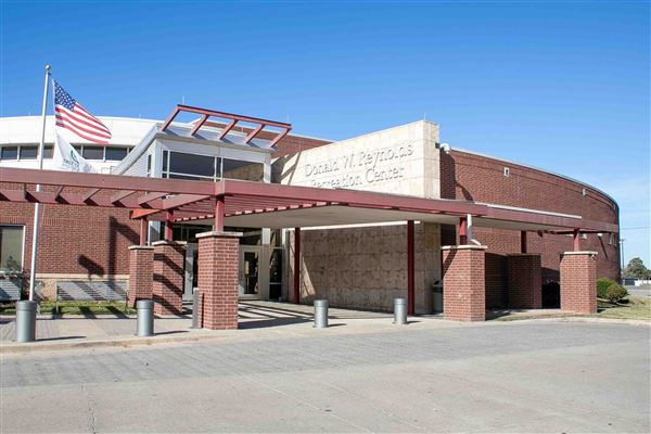 Donald W. Reynolds Recreation Center (1/7/2026 - Credits: submitted by: City of Pauls Valley)