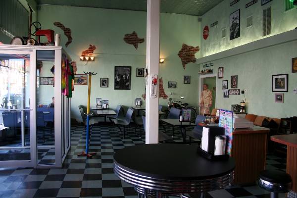 Boom-a-rang Diner (2/3/2009)