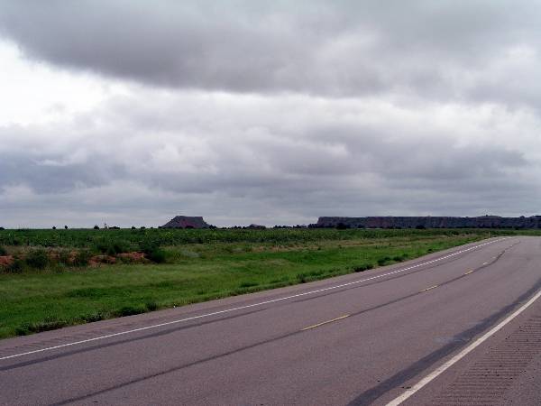 Gloss Mountains (2/5/2009)