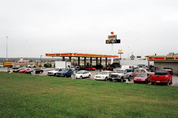 Loves Truck Stop- 122nd (2/7/2009)