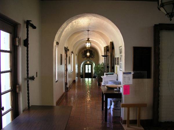 Oklahoma Wesleyan University Library (2/9/2009)