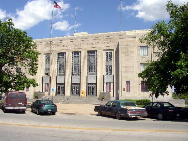 Pottawatamie County Courthouse (2/9/2009)