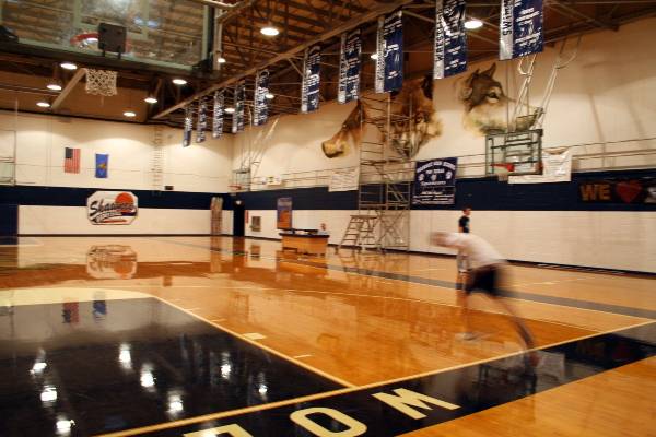 Shawnee High School Gym (2/9/2009)