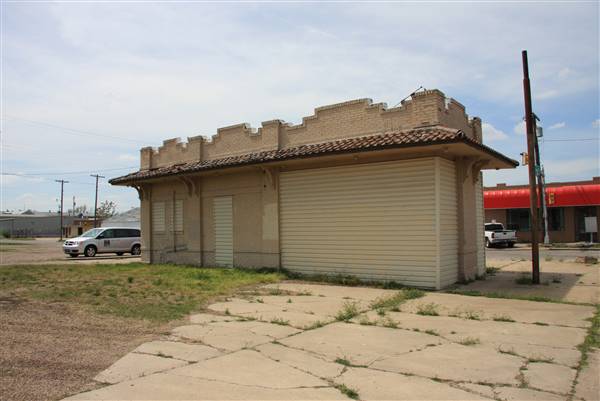 6th & Blackwelder (4/15/2010)