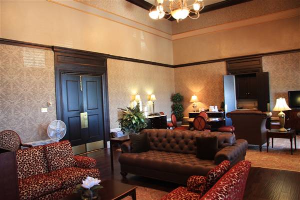Capitol House Lounge (5/7/2010)