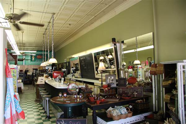 The Corner Market (3/14/2011)