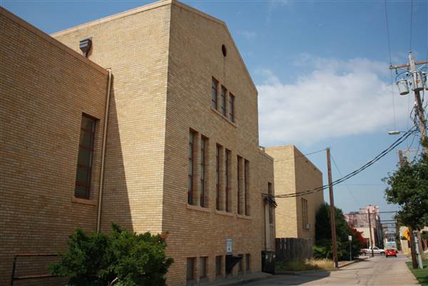 Ponca City Library (7/29/2013 - Credits: Lori Henderson)
