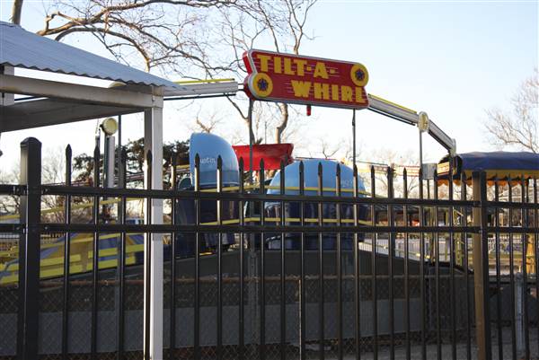 Duncan Rock Island Train Depot Museum and Gift Shop (4/24/2014)