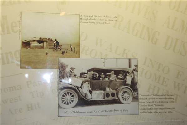 Plains Indians and Pioneers Museum (12/22/2014)