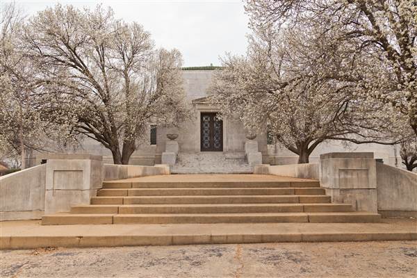 Fairlawn Cemetery (3/13/2015 - Credits: Layne Inselman)