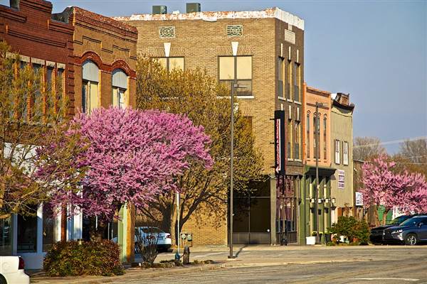 Downtown Bartlesville (3/19/2015 - Credits: FlickR)