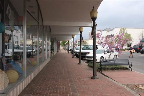 Downtown Muskogee (4/2/2015 - Credits: Yousef Kazemi)