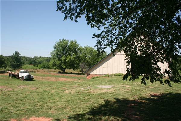 Coffin Farm (Updated) (4/28/2015 - Credits: Alison Naifeh)