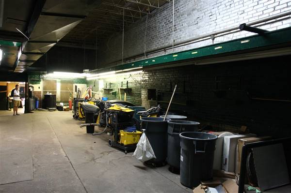 Oklahoma Flower Shop (Warehouse Space) - Reverse look at Storage/Loading Area #2 (8/19/2016 - Credits: Yousef Kazemi)
