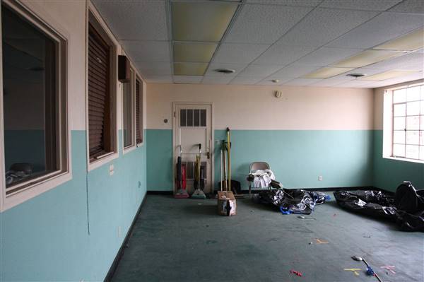Oklahoma Flower Shop (Warehouse Space) - 2nd Floor Space - Offices. Have been used as police/forensics lab and morgue (8/19/2016 - Credits: Yousef Kazemi)