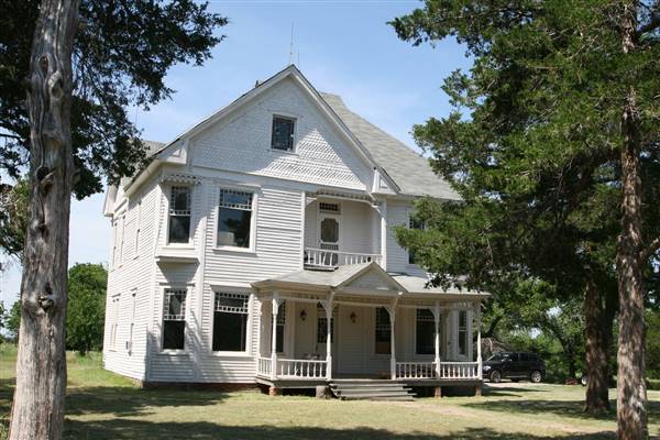 Kemper Home (5/17/2012 - Credits: Alison Naifeh)
