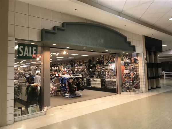 Oakwood Mall (2/16/2018 - Credits: Yousef Kazemi)