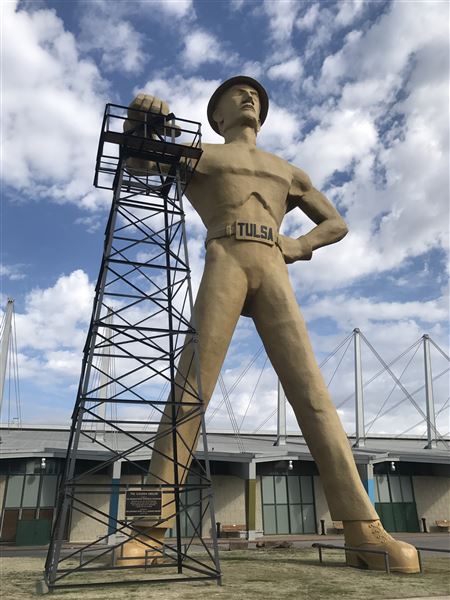 Golden Driller (2/27/2018 - Credits: Yousef Kazemi)