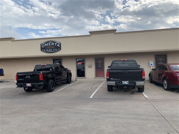Omerta Cigar Lounge (10/9/2019 - Credits: Breanna Shellhorse (Intern))