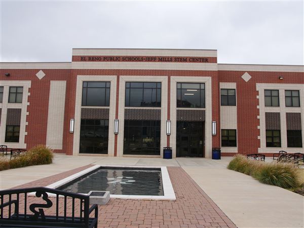 El Reno High School - Administration Building / Jeff Mills STEM Center Building (10/30/2019 - Credits: Breanna Shellhorse (Intern))