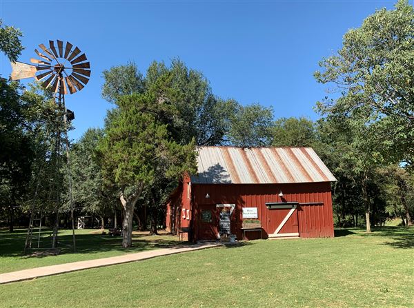 Blose Barn and Garden (9/28/2020 - Credits: Yousef Kazemi)