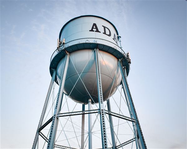 Ada Water Tower (10/22/2021 - Credits: Tina Davis)