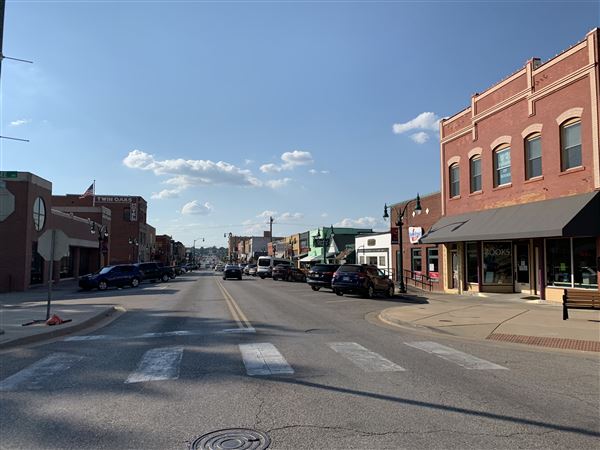 Downtown Claremore (9/18/2021 - Credits: Yousef Kazemi / OFMO)