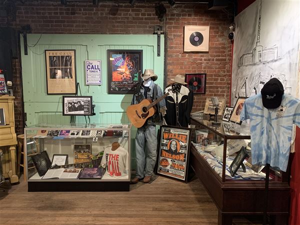 Oklahoma Music Hall of Fame (10/29/2021 - Credits: Yousef Kazemi / OFMO)