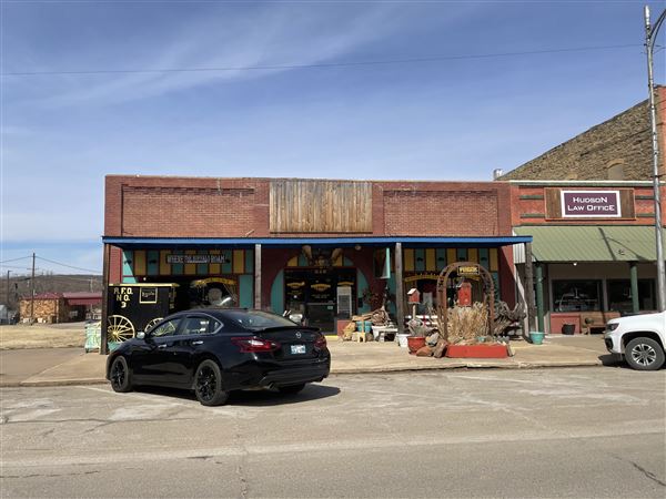 Downtown Pawnee (2/28/2022 - Credits: Yousef Kazemi / OFMO)
