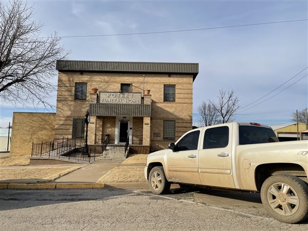 Downtown Pawnee (2/28/2022 - Credits: Yousef Kazemi / OFMO)