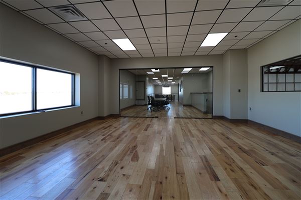 Guthrie Edmond Regional Airport - Hangar # 2 (5/10/2023 - Credits: submitted by: Robert Bartmann)