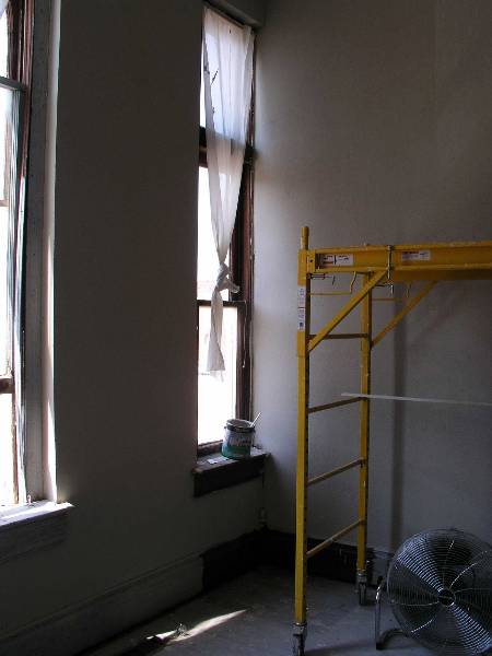 Upstairs Apartment 208 (2/2/2009)