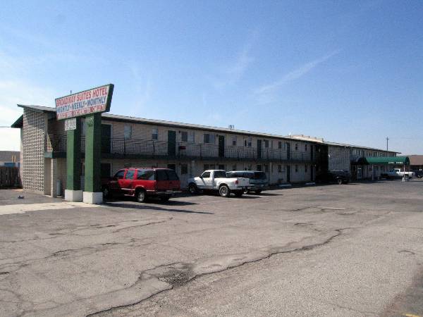 Broadway Suites (2/3/2009)