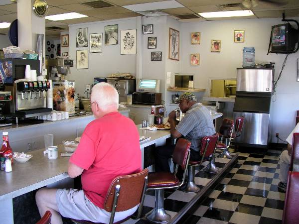 Corner Café (2/3/2009)