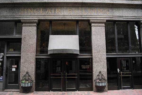 Sinclair Building (2/9/2009)