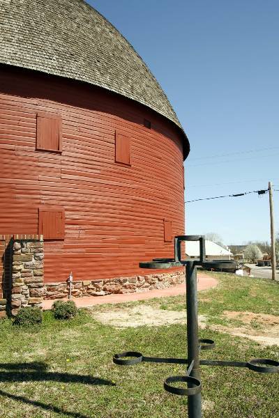 Round Barn (2/11/2009)