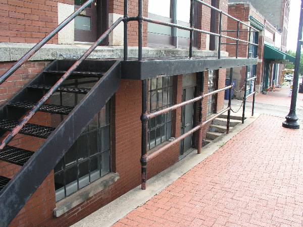 Goode Building (6/4/2009)