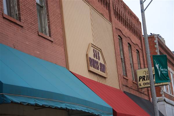 Downtown Vinita (10/23/2009)